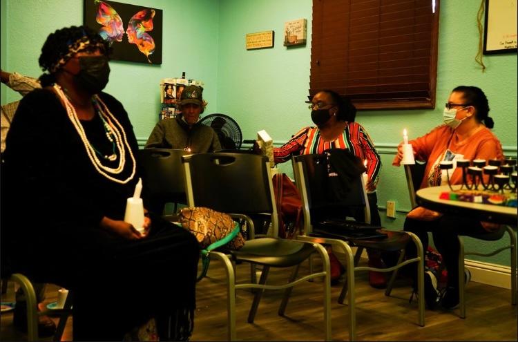 Mona Debbs, Robert Allen, Karen Ivy & Emily Saso.